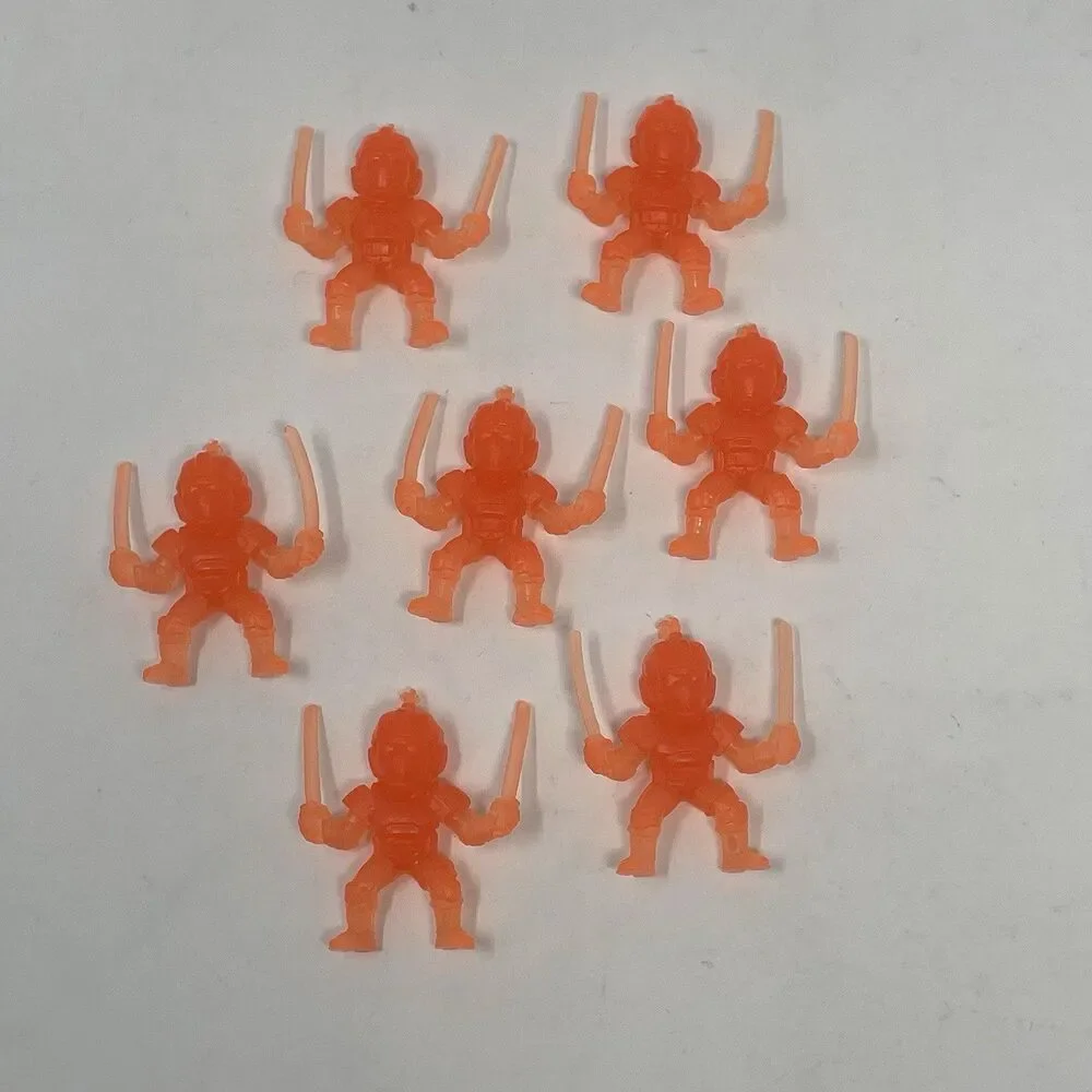 Marvel Shang-Chi Ten‎ Rings Mini Figures Lot of 30 Plastic Toy Cake Toppers 2